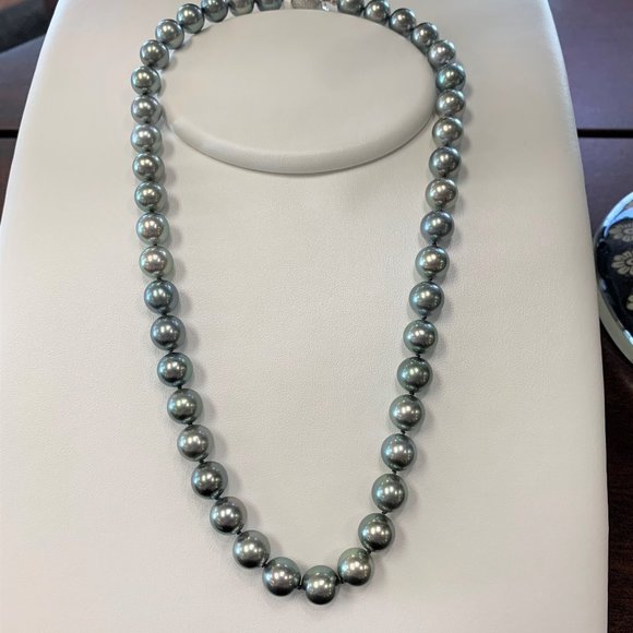 Tahitian Cultured Pearl Strand - Picture 1 of 4